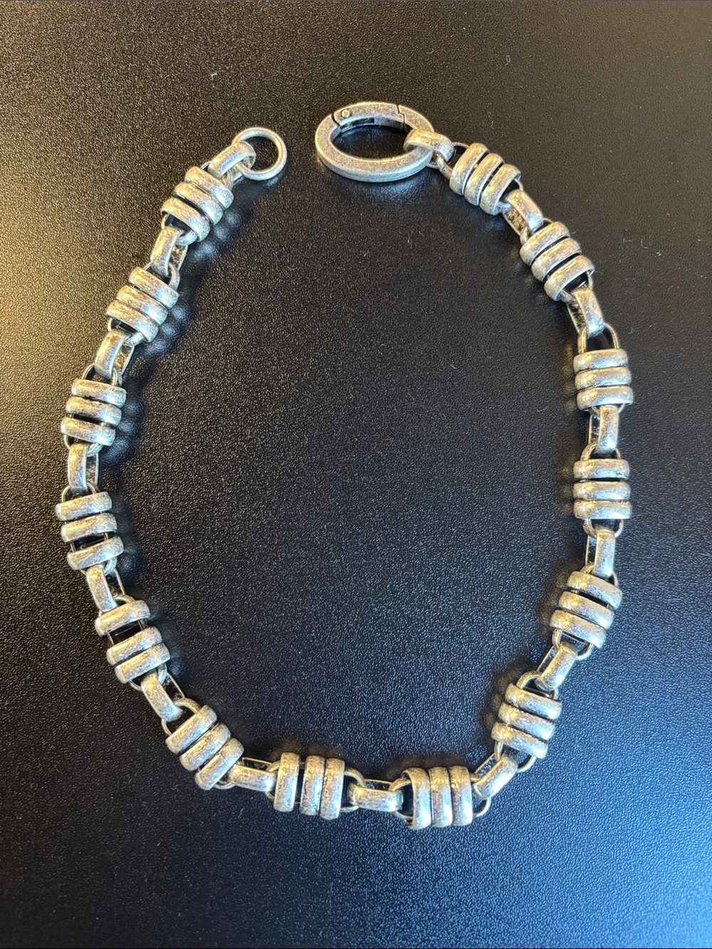 Textured silver -Tone Link Necklace